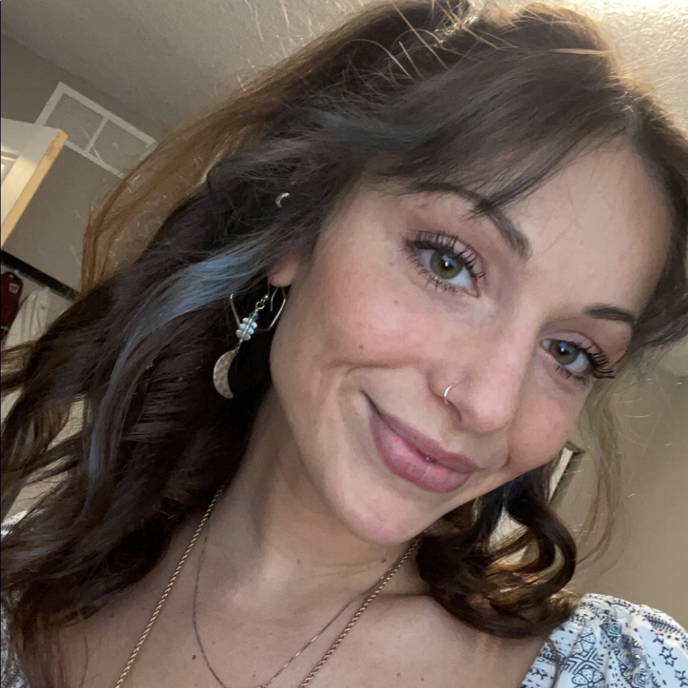 Meet your Posher, Rianna